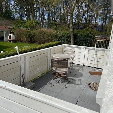 Villa Friedericia, Wohnung 3-Hochparterre Links Wyk auf Foehr Luaran gambar