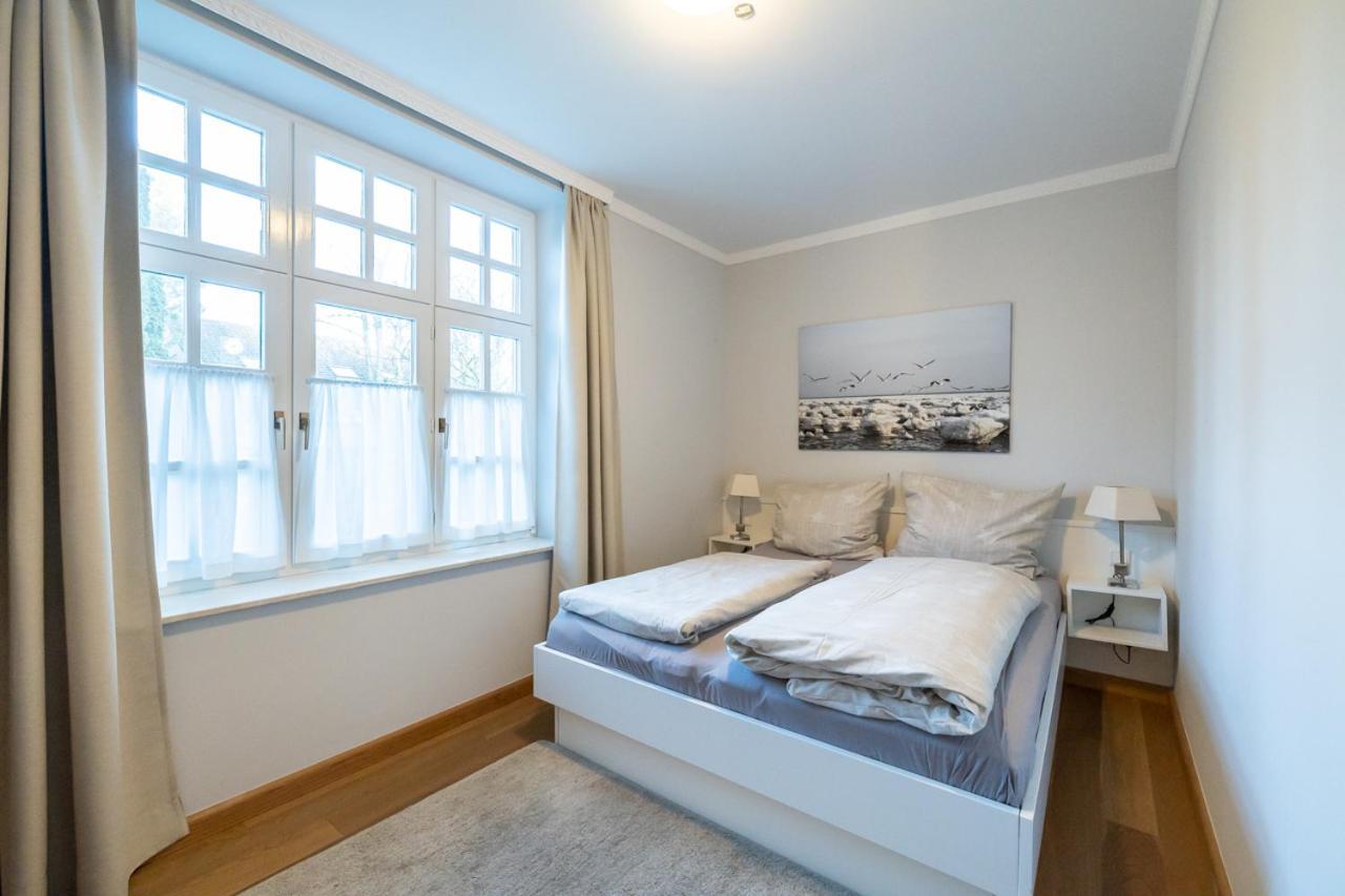 Villa Friedericia, Wohnung 3-Hochparterre Links Wyk auf Foehr Luaran gambar